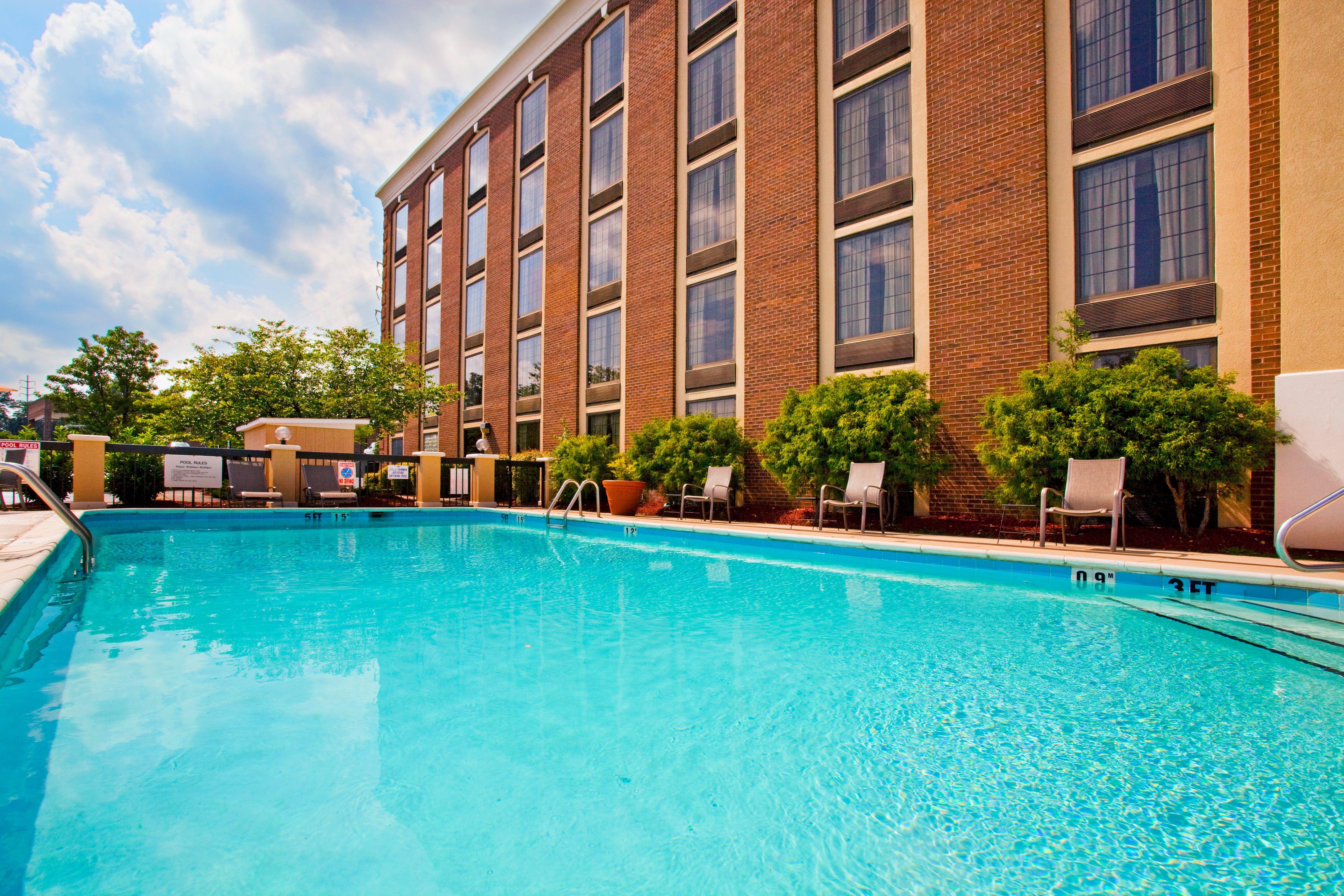Holiday Inn Express Winston-Salem Medical Ctr Area Exterior foto